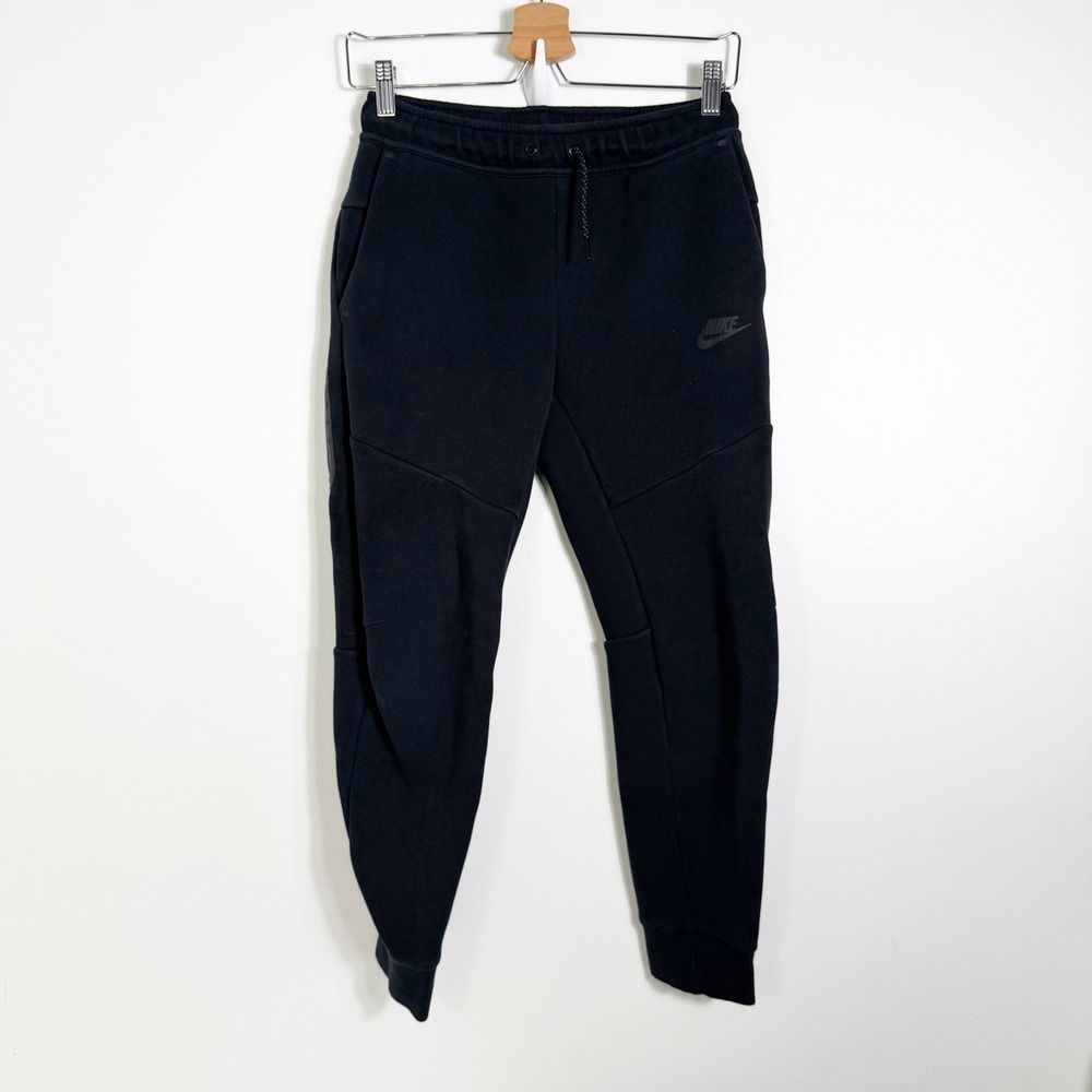 Nike Tech Fleece Joggers Boys Large Black Sweatpants HV5869-010